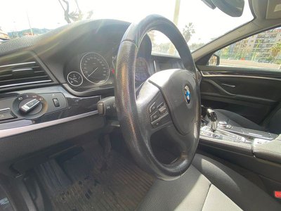 BMW Serie 5 520d Business aut., Anno 2016, KM 188000 - foto principale