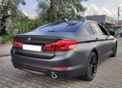 BMW Serie 5 530e xDrive Luxury, Anno 2020, KM 16000 - foto principale
