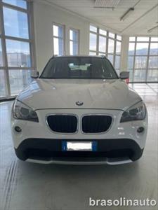 BMW X1 sDrive18i Aut. Advantage Navi,PDC,SHZ - foto principale