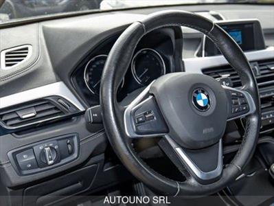 BMW X2 sDrive18i Advantage + NAVI PRO + RETROCAMERA, Anno 2020, - foto principale