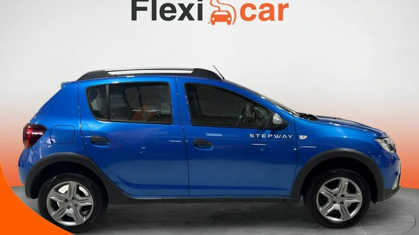 Dacia Lodgy 1.5 BLUE dCi 115 Stepway 7-Sitzer Klima - foto principale