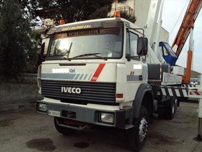 Iveco Lkw/trucks 330.35 Autospurgo Moro, Anno 1983, KM 100000 - foto principale