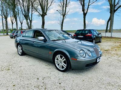 Jaguar E Pace 2.0D 180 CV AWD, Anno 2019, KM 58700 - foto principale