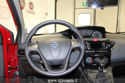 Lancia Ypsilon NUOVA My24 1.0 Firefly 70 CvStart&Stop Hybrid Pla - foto principale