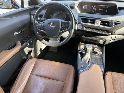 Lexus UX Hybrid Premium, Anno 2019, KM 91000 - foto principale