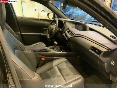 Lexus NX 300h 2.5 Luxury 4wd cvt, Anno 2018, KM 88488 - foto principale