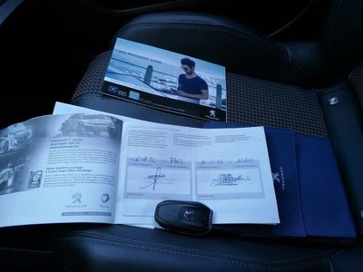 Peugeot 2008 1.6 e HDi 8v 92cv Allure, Anno 2014, KM 106356 - foto principale
