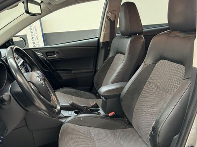 Toyota Auris 1.8 Hybrid Lounge con finanziamento, Anno 2018, KM - foto principale
