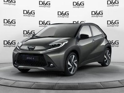 Toyota C HR (2016 2023) 1.8 Hybrid E CVT Dynamic, Anno 2019, KM - foto principale