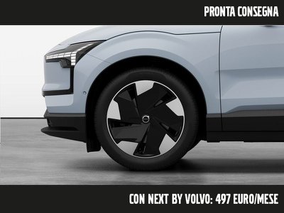 Volvo XC40 Plus Single Motor Extended Range, Anno 2023, KM 0 - foto principale